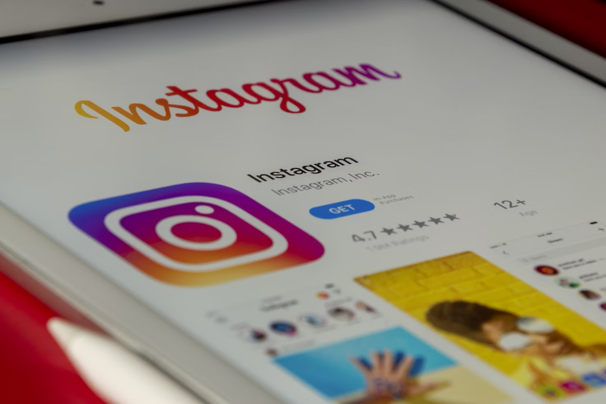 instagram